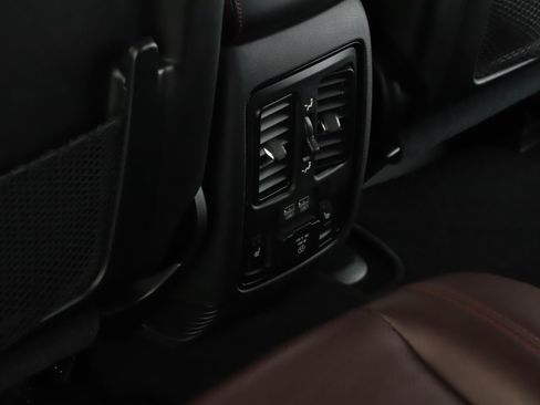 Used 2023 Dodge Durango R/T AWD/4WD image 8