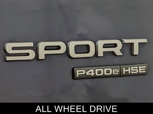Used 2020 Land Rover Range Rover Sport HSE image 11