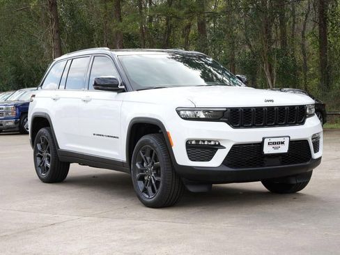 New 2025 Jeep Grand Cherokee Limited image 2