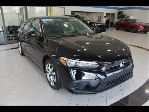 Certified 2023 Honda Civic LX image 3