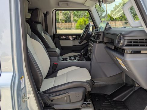 Used 2024 INEOS Grenadier Fieldmaster Edition image 24