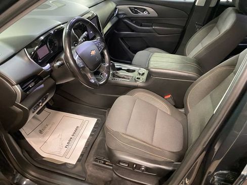 Used 2018 Chevrolet Traverse LT w/ LPO, Floor Liner Package AWD/4WD image 10