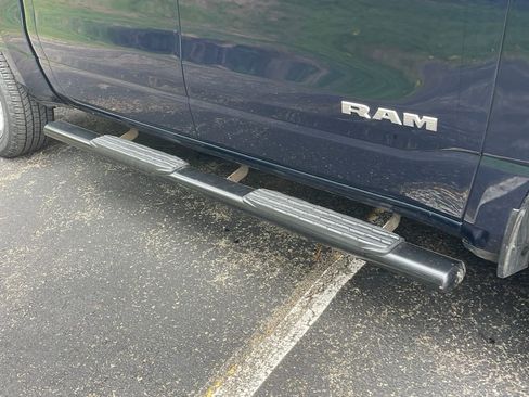 Used 2021 RAM 1500 Big Horn AWD/4WD image 11