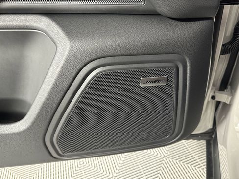 Certified 2025 Porsche Macan image 22