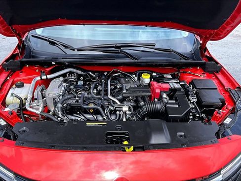 Used 2026 Nissan Sentra SR w/ SR Premium Package FWD image 30