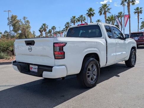 Certified 2025 Nissan Frontier SV RWD image 10