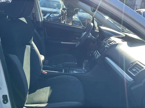 Used 2016 Subaru Crosstrek 2.0i Premium image 12