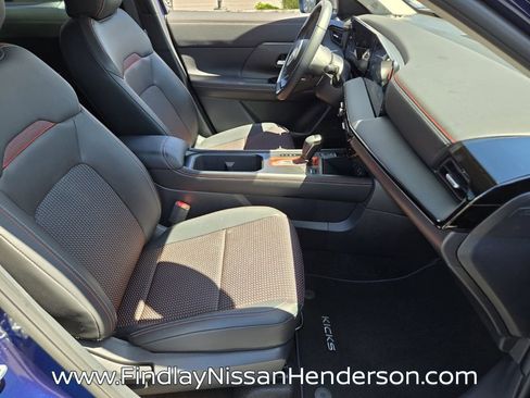Used 2025 Nissan Kicks SR AWD/4WD image 16