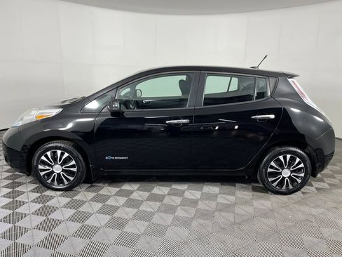 Used 2013 Nissan Leaf S w/ Charger Pkg image 9