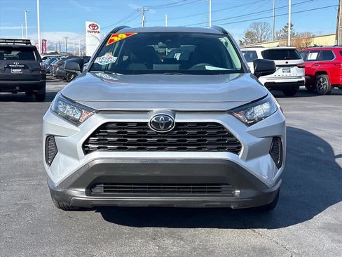 Used 2020 Toyota RAV4 LE image 25