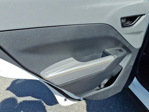 Certified 2024 Subaru Crosstrek 2.5i Sport w/ Crosstrek Mirror Package image 15