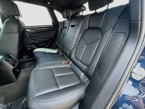 Used 2019 Porsche Macan AWD/4WD image 20