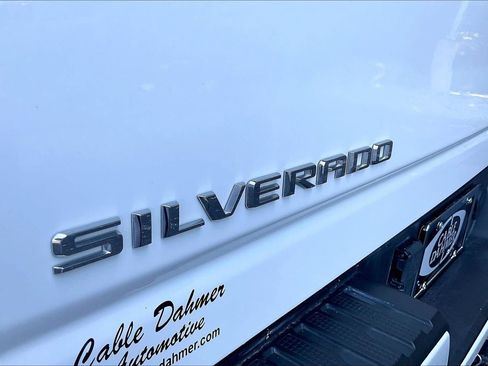 Used 2024 Chevrolet Silverado 2500 High Country AWD/4WD image 30