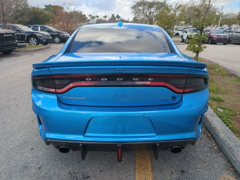 Used 2023 Dodge Charger SRT Hellcat w/ Harman/Kardon Audio Group RWD image 7