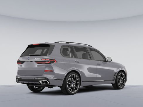 New 2026 BMW X7 xDrive40i w/ Executive Package image 3