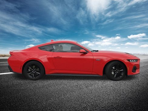 Used 2024 Ford Mustang GT image 23