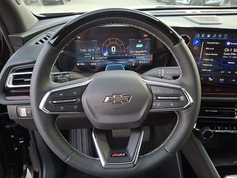 Used 2026 Chevrolet Traverse Z71 w/ Enhanced Driving Package AWD/4WD image 9