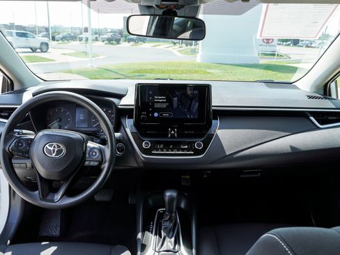Certified 2025 Toyota Corolla LE w/ LE Premium Package AWD/4WD image 30