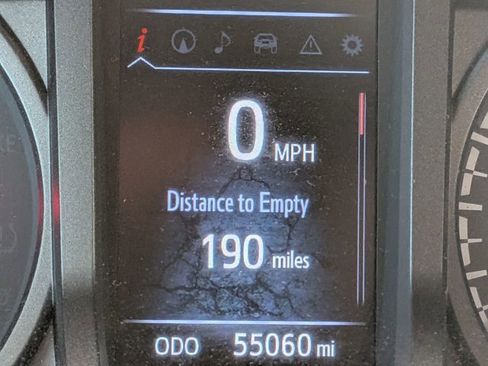 Used 2019 Toyota Tacoma TRD Off-Road w/ Technology Package image 10