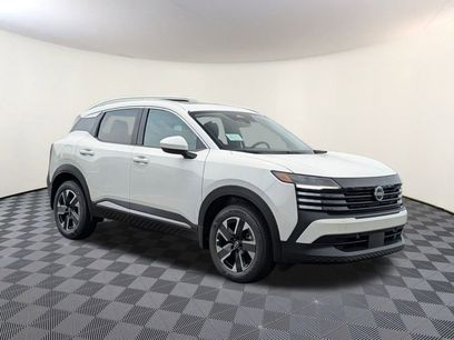 New 2025 Nissan Kicks SV w/ SV Premium Package