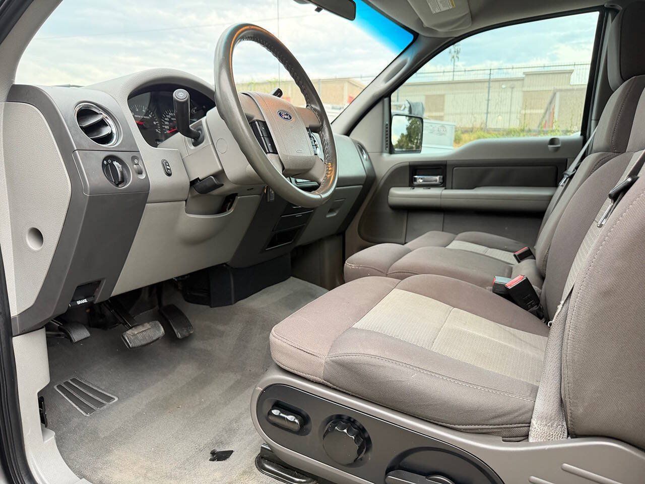 Used 2004 Ford F150 XLT RWD image 11