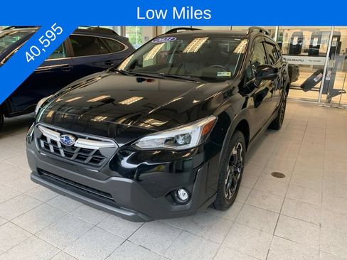 Used 2023 Subaru Crosstrek 2.5i Limited w/ Moonroof Package AWD/4WD image 2