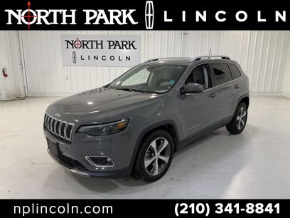 Used 2019 Jeep Cherokee Limited w/ Technology Group