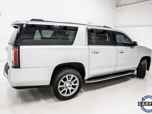 Used 2018 GMC Yukon XL Denali image 7