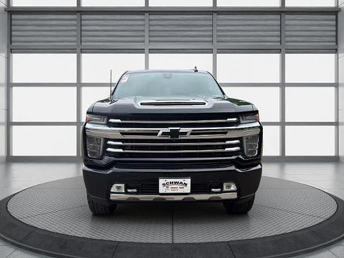 Used 2020 Chevrolet Silverado 2500 High Country w/ Z71 Off-Road Package AWD/4WD image 9