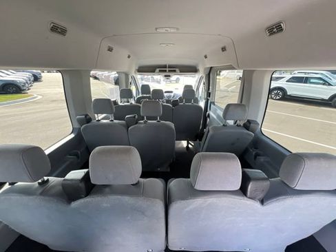Used 2018 Ford Transit 350 XLT RWD image 18