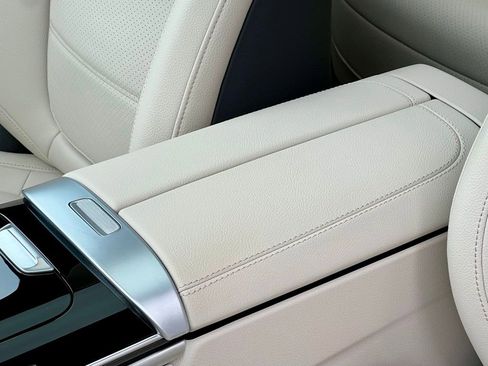 Certified 2026 Mercedes-Benz C 300 4MATIC Sedan image 29