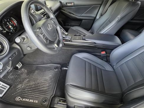 Certified 2025 Lexus IS 350 F Sport RWD image 6