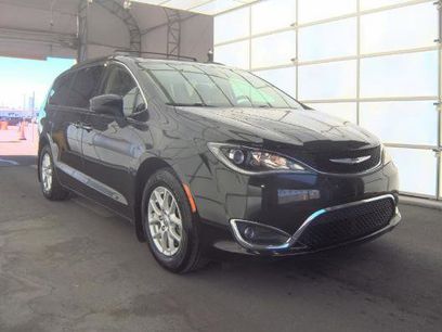 Used 2017 Chrysler Pacifica Touring Plus