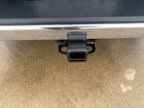 Used 2020 Chevrolet Silverado 1500 LTZ w/ LTZ Plus Package image 16