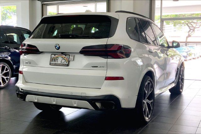 Used 2024 BMW X5 sDrive40i w/ M Sport Package RWD image 6