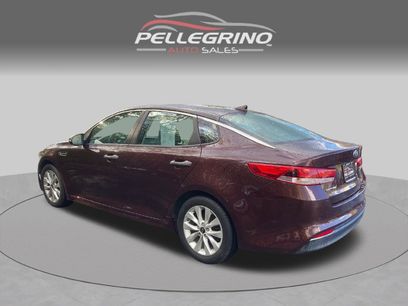 Used 2018 Kia Optima LX w/ 17" Alloy Wheels Package