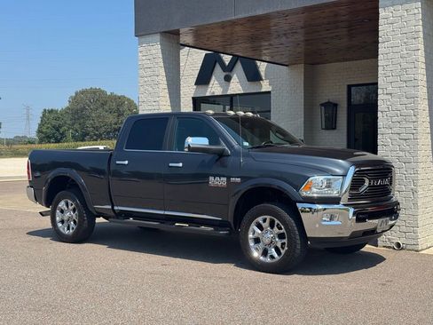 Used 2018 RAM 2500 Limited image 1
