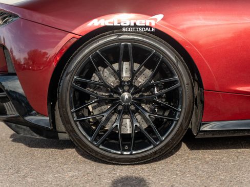 Used 2023 McLaren GT image 21