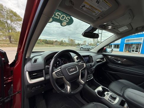 Certified 2022 GMC Terrain Denali w/ Denali Premium Package image 15