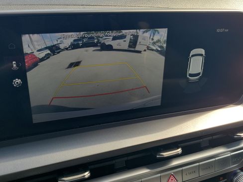 Used 2024 Kia Telluride S FWD image 10