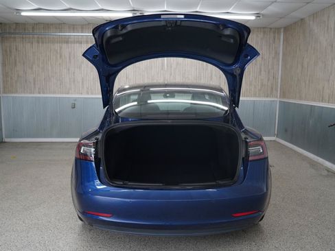 Used 2019 Tesla Model 3 Long Range AWD/4WD image 34