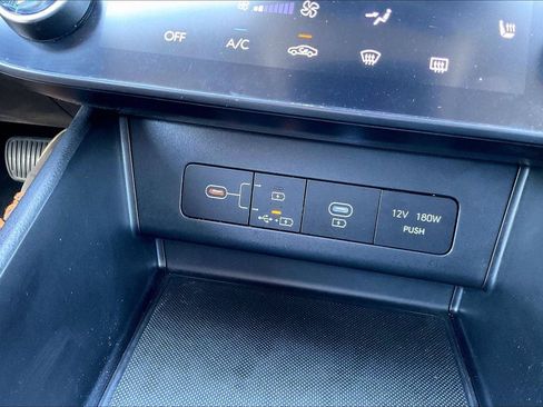Used 2025 Hyundai Sonata SEL FWD image 30