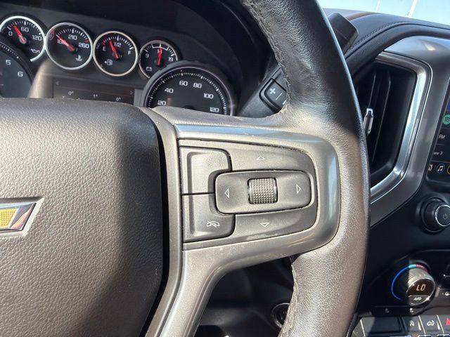 Used 2020 Chevrolet Silverado 1500 LTZ AWD/4WD image 37