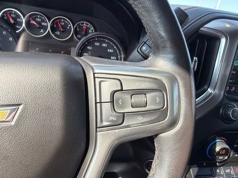 Used 2020 Chevrolet Silverado 1500 LTZ AWD/4WD image 37