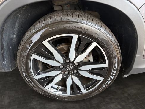Used 2019 Honda Pilot Elite image 39