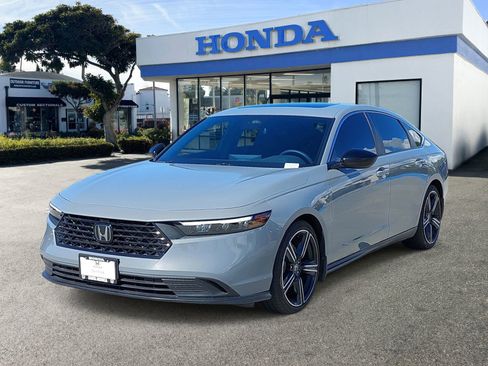 Used 2023 Honda Accord Sport image 1