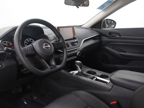 Used 2025 Nissan Altima 2.5 S image 22