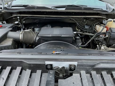 Used 2024 Chevrolet Silverado 2500 LT w/ Safety Package image 27