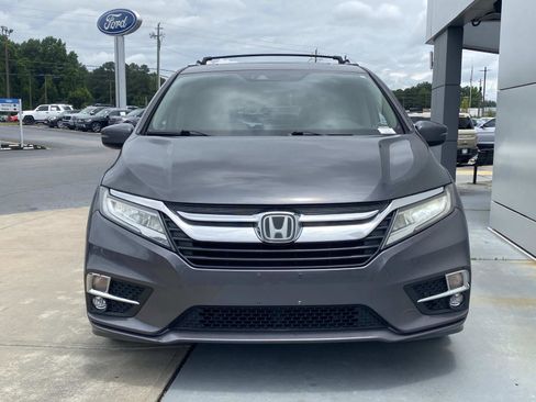 Used 2018 Honda Odyssey Elite image 12