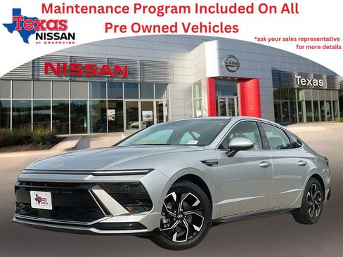 Used 2025 Hyundai Sonata SEL FWD image 1
